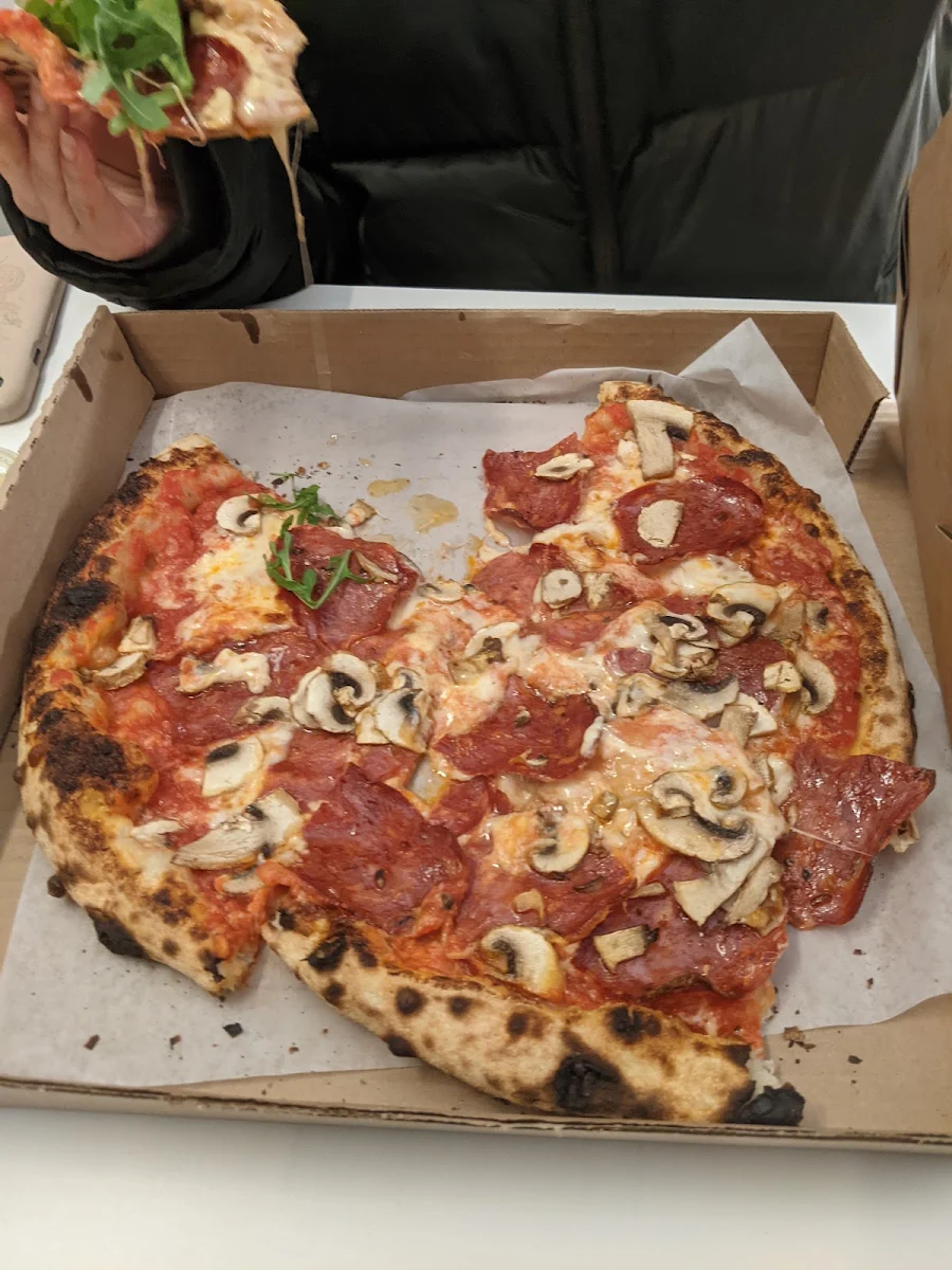 Pizza Margherita