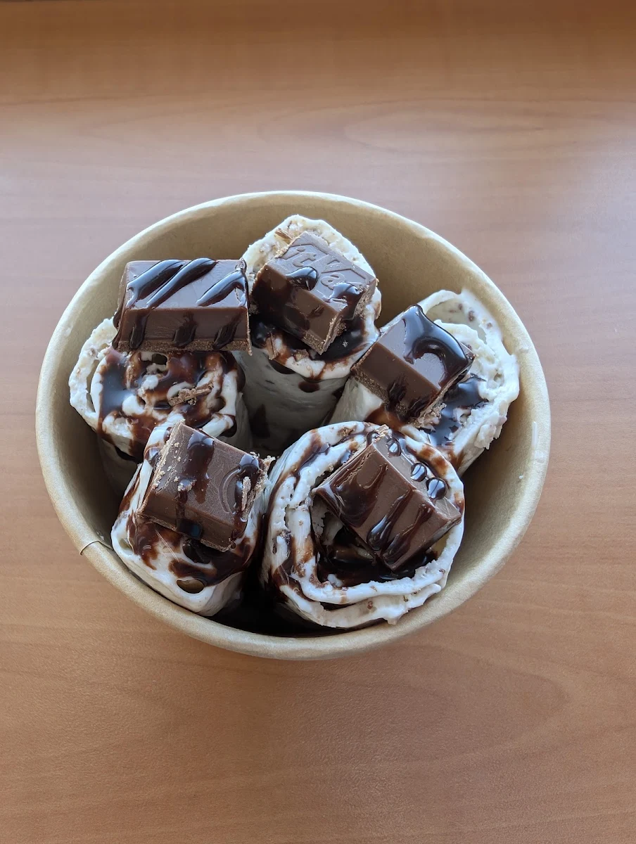 Rolled Kit Kat Ice Cream