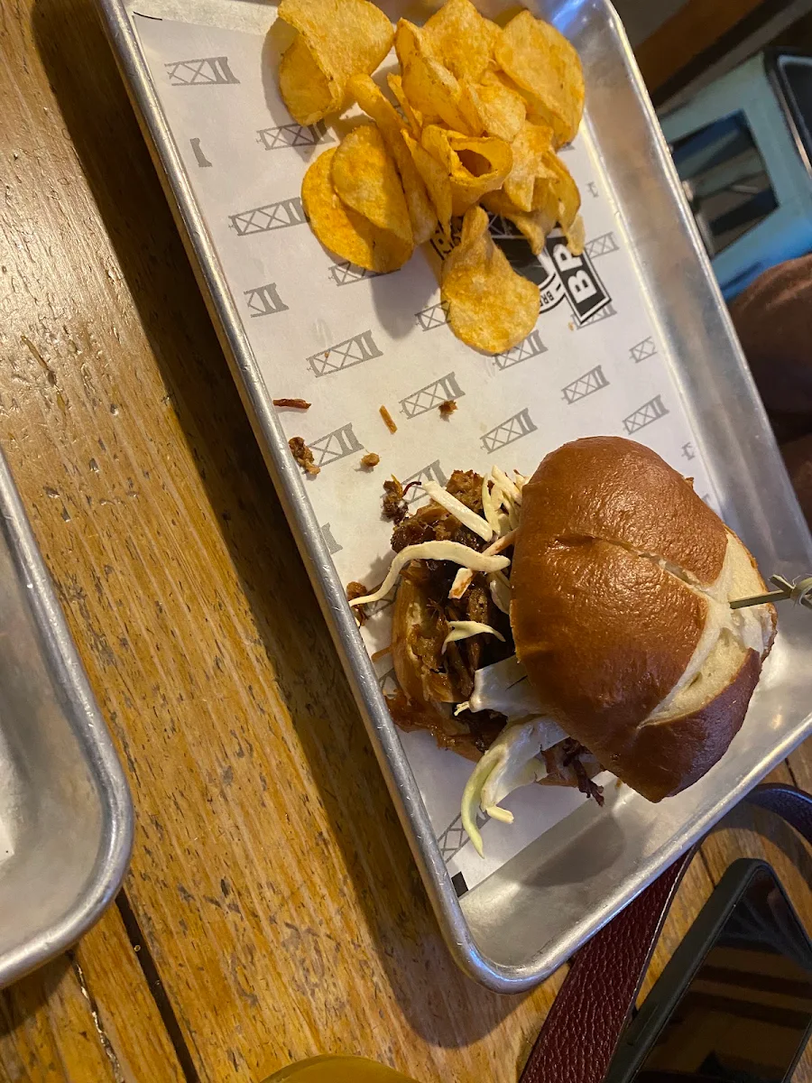 Pulled Pork Burger