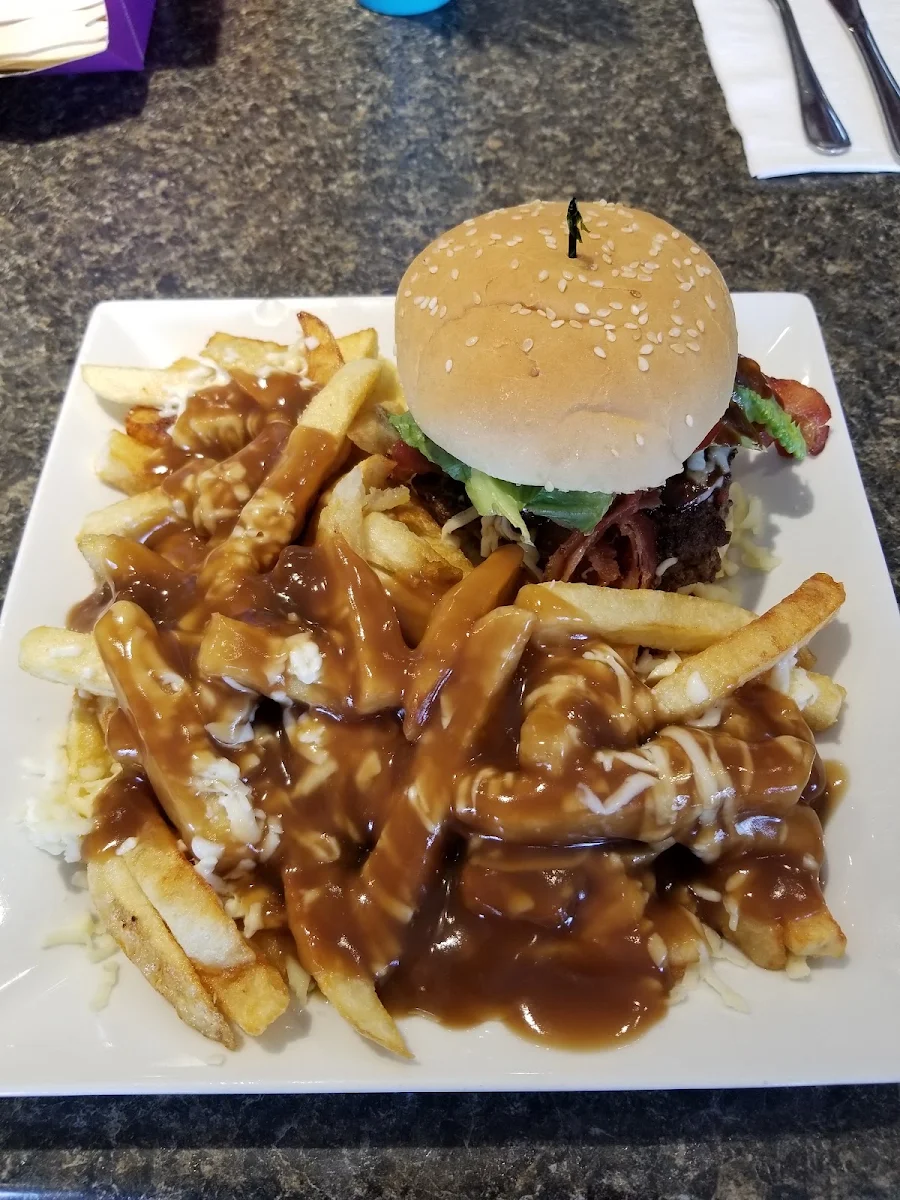 Smoke House Burger Home Fries Poutine