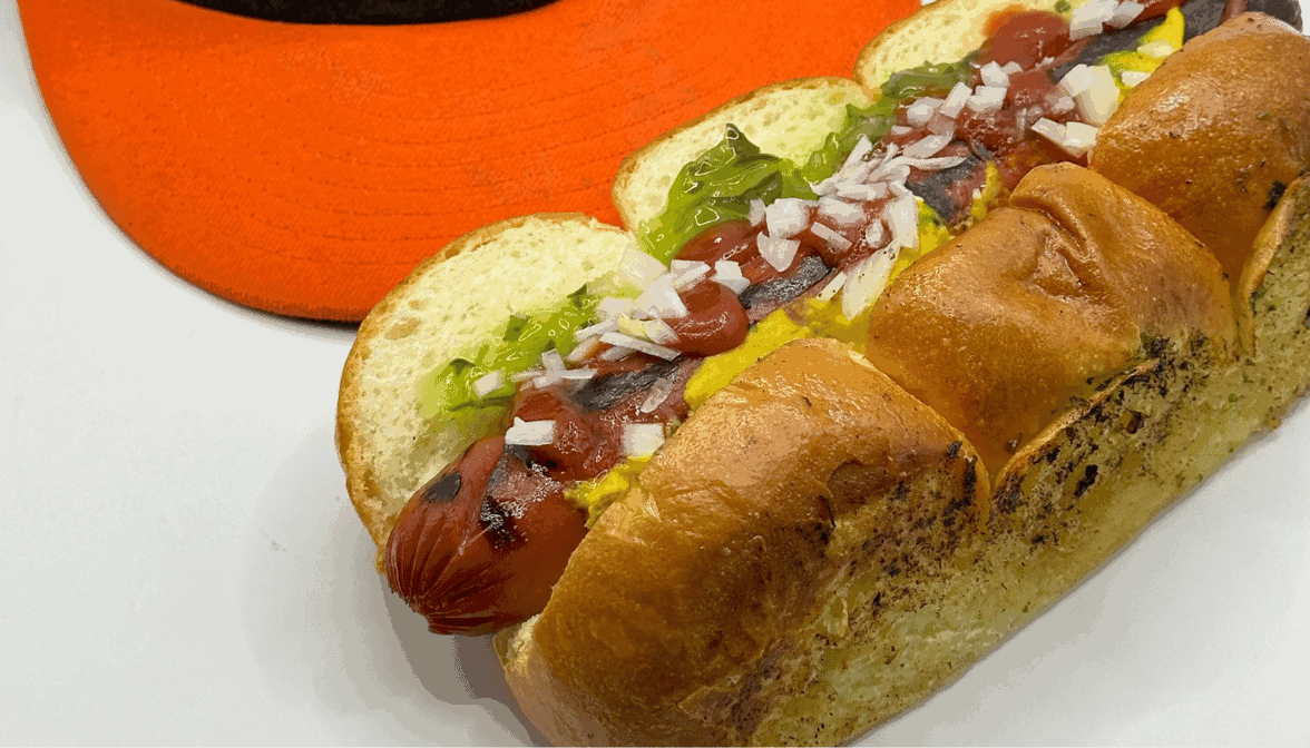 Highlights, Curveball Hot Dogs
