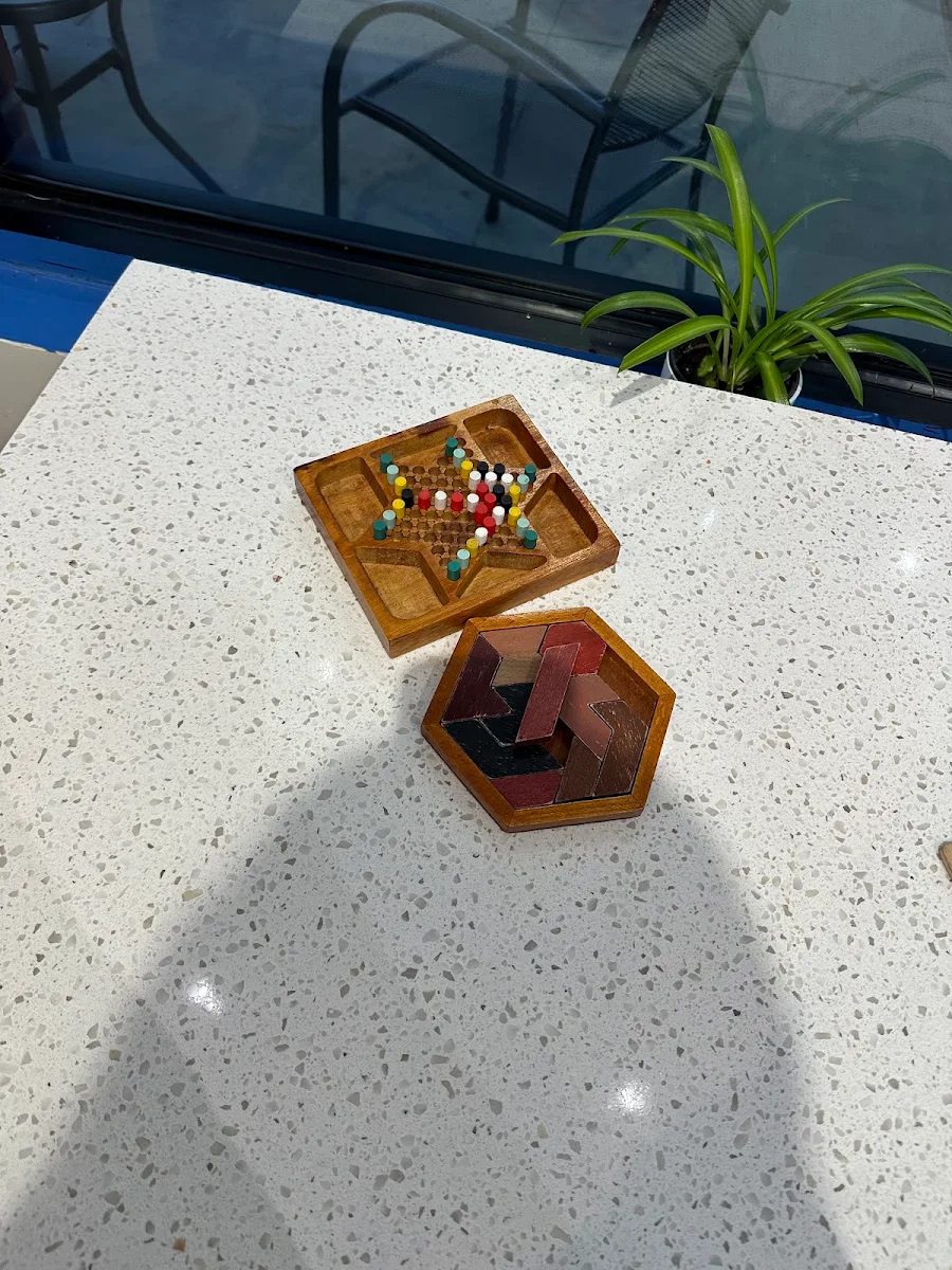 Games, Bubble Shark Tea