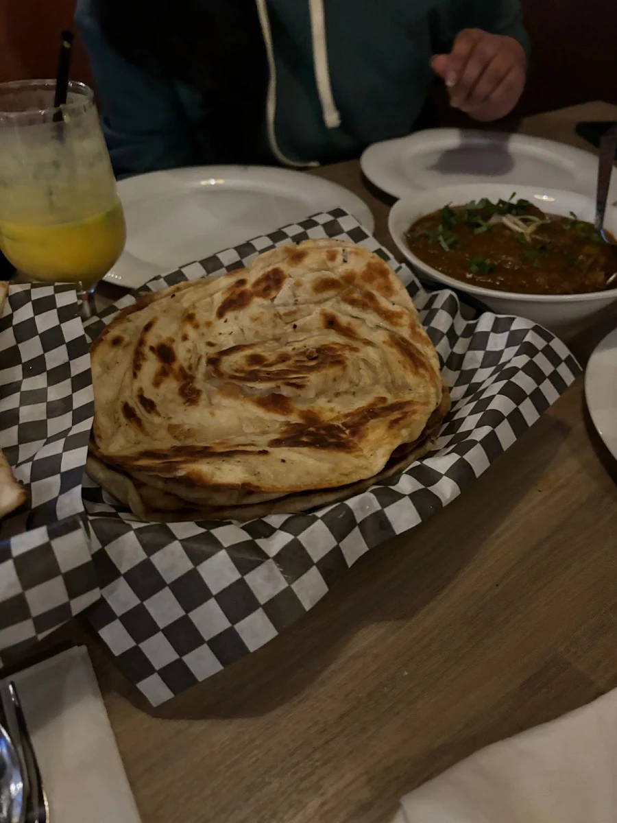 Triple Lazeez Naan