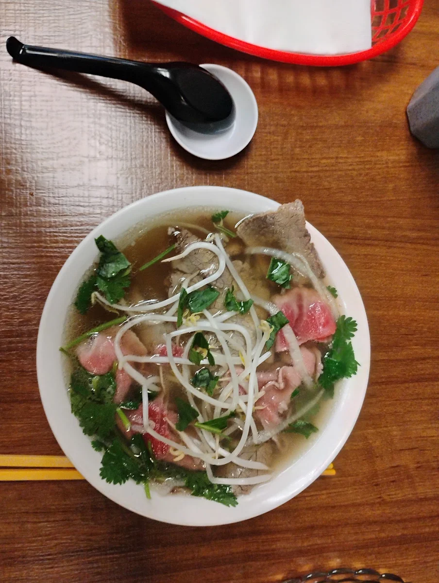 Assorted Beef Pho Noodles