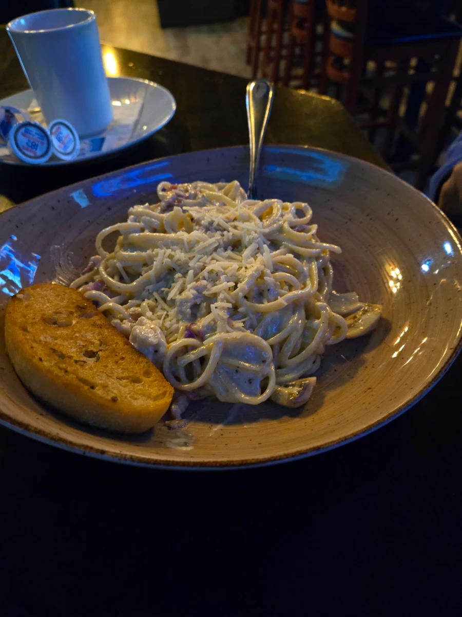 Chicken and Bacon Linguine