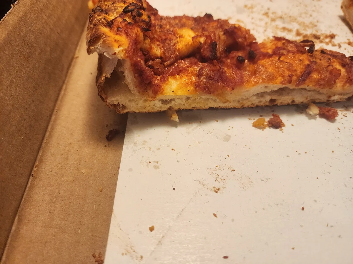 Highlights, Sissio's Pizza