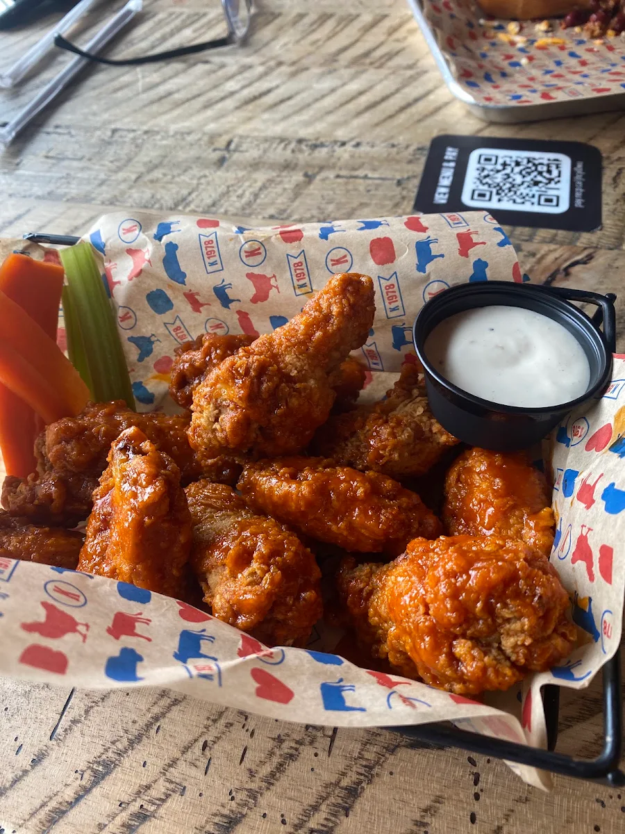 Regular Wings