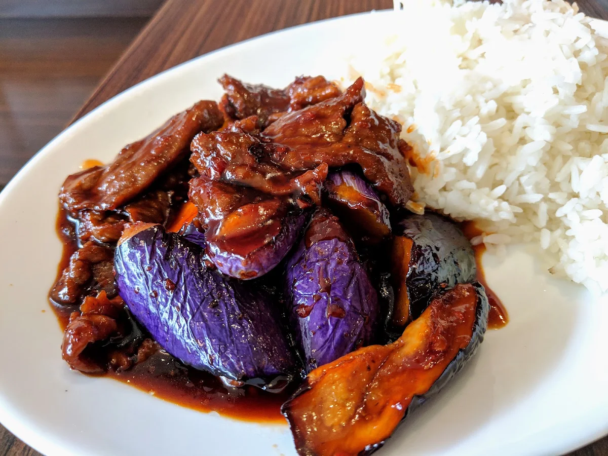 Beef with Eggplant in Garlic Sauce