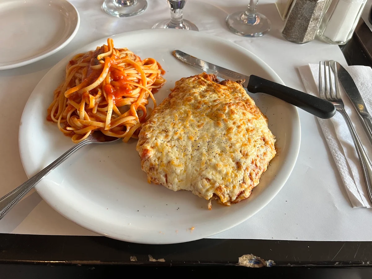Poulet Parmigiana Chicken Parmigiana