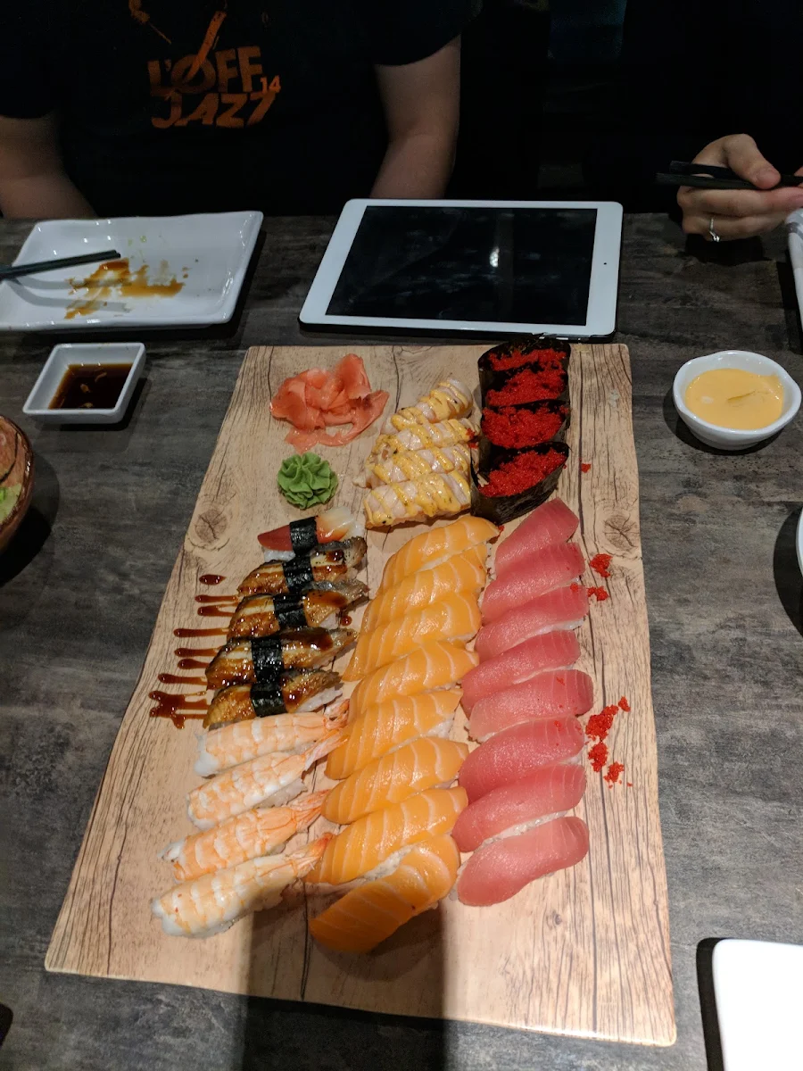 Nigiri Sushi Combo
