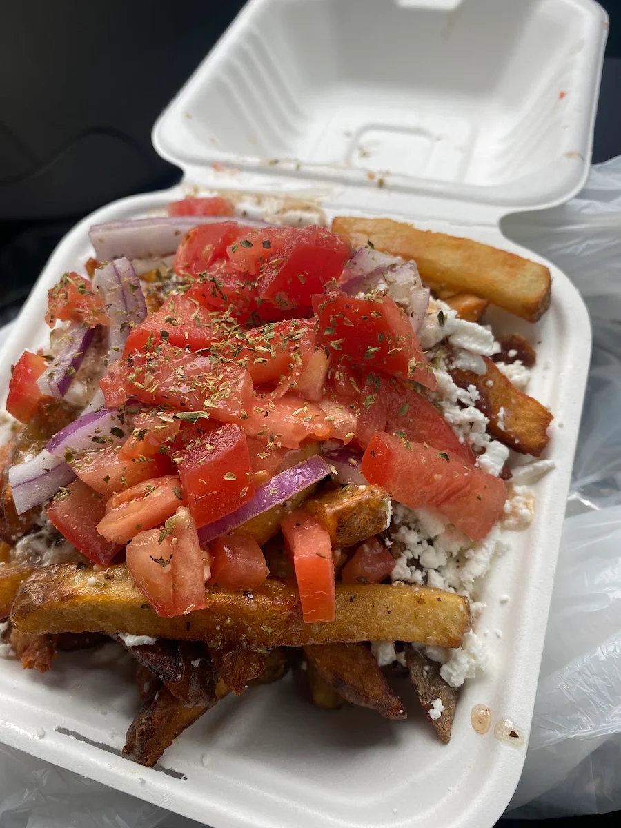 Gyro Poutine with Gyro Meat Curd Cheese and Gravy Small
