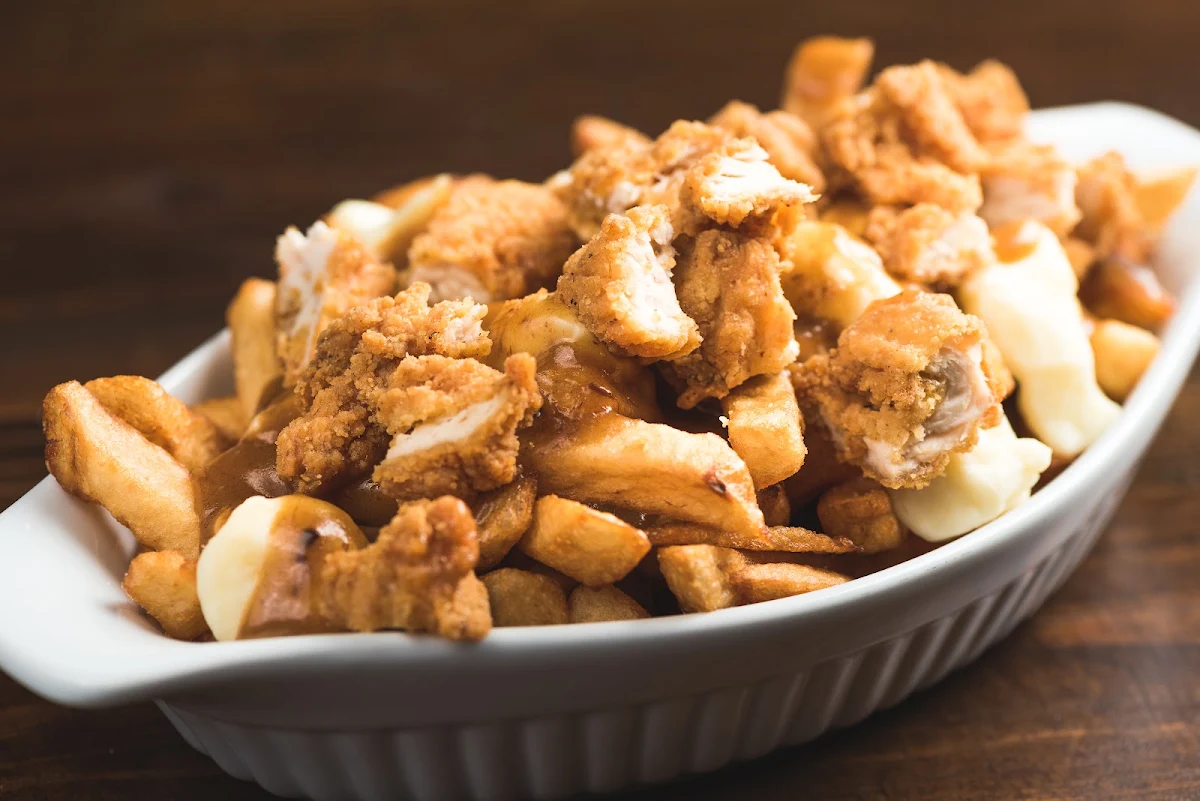Poutine, Évasion Péribonka