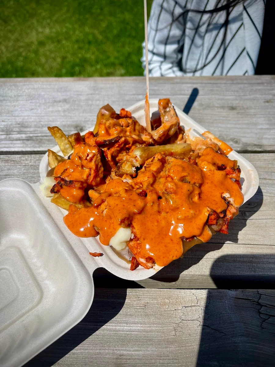 Chicken Tikka Poutine