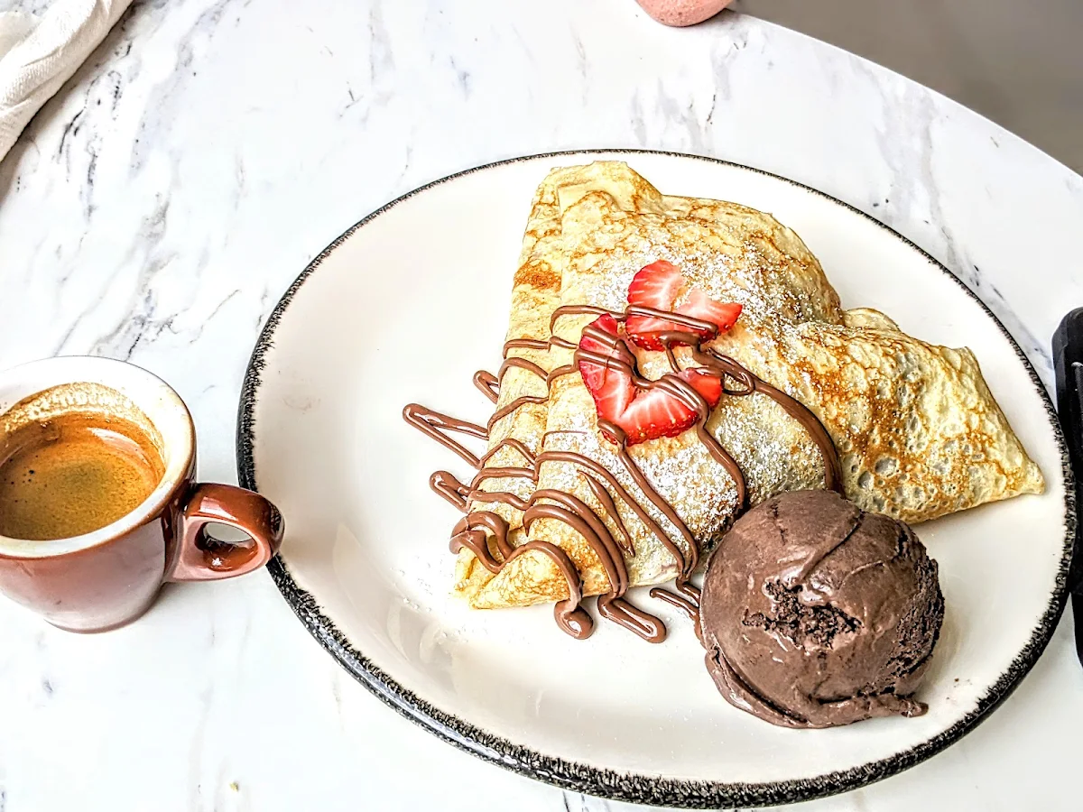 Banana Strawberry & Nutella Crepe