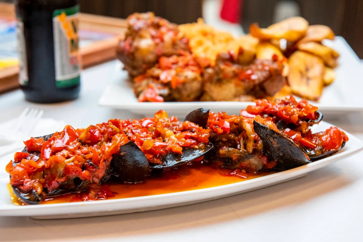 Peppered Snail