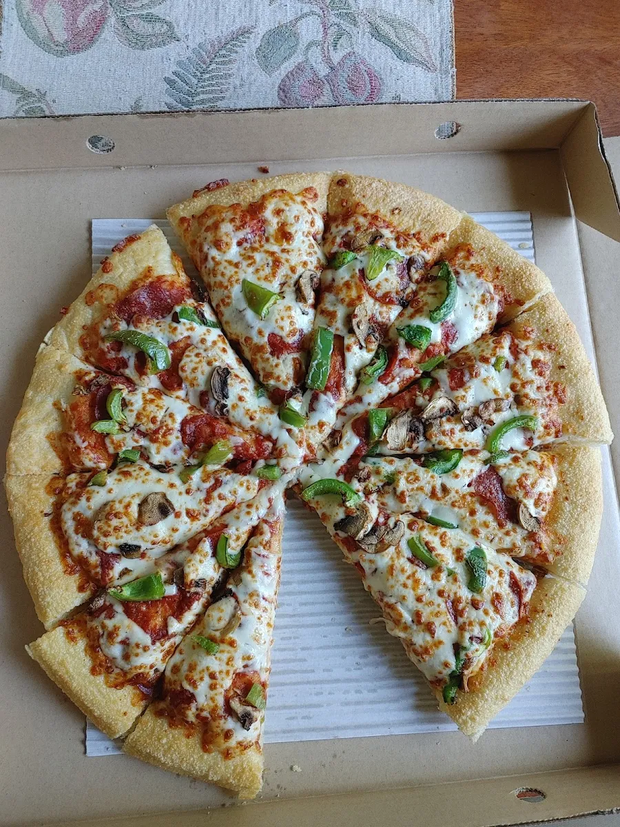 Large Pan Crust Pizza with Pepperoni Green Peppers and Mushrooms