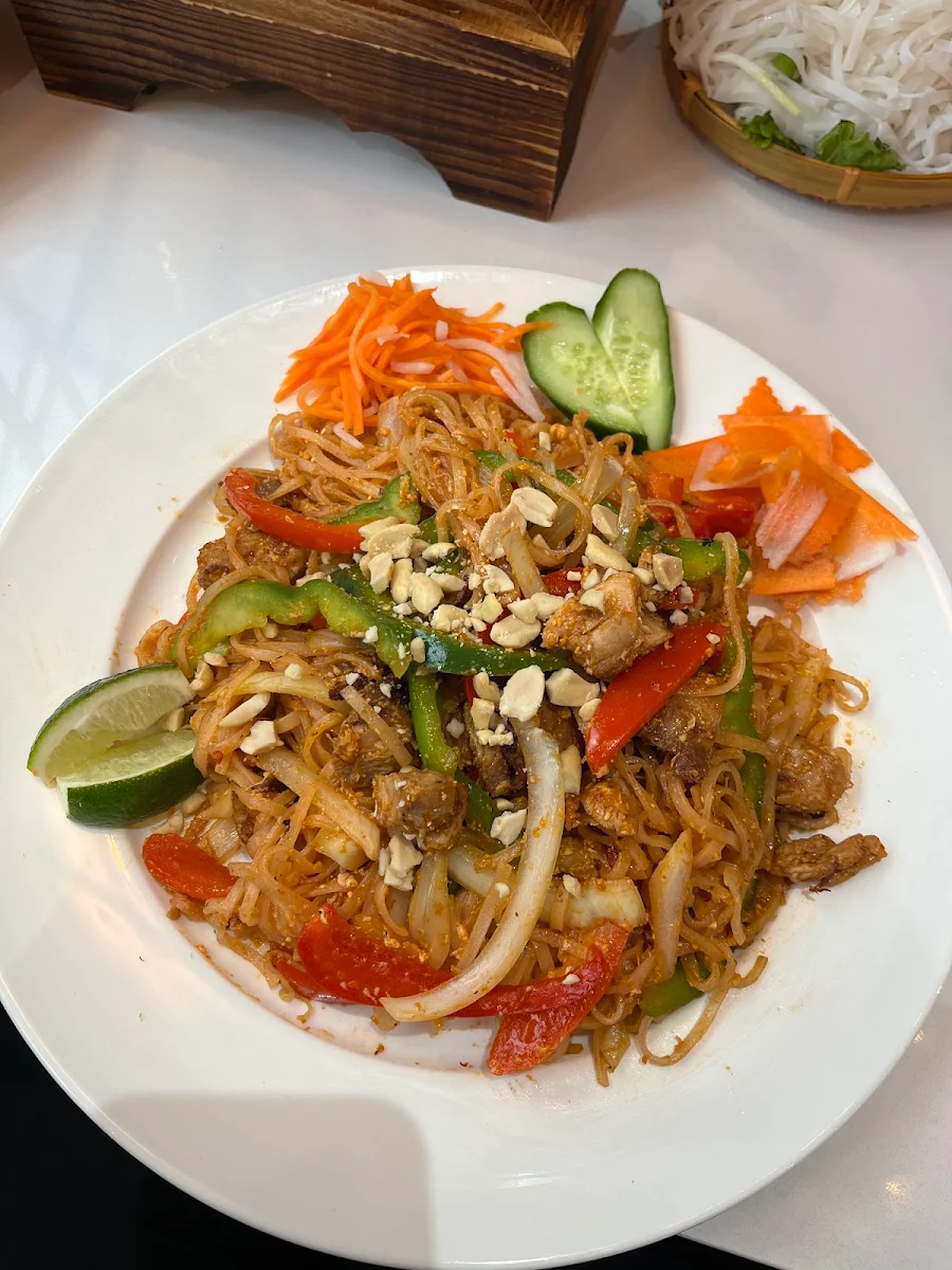 Chicken Pad Thai