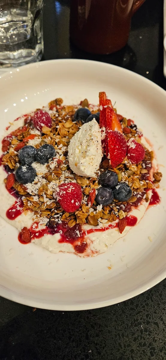 Granola Bowl V