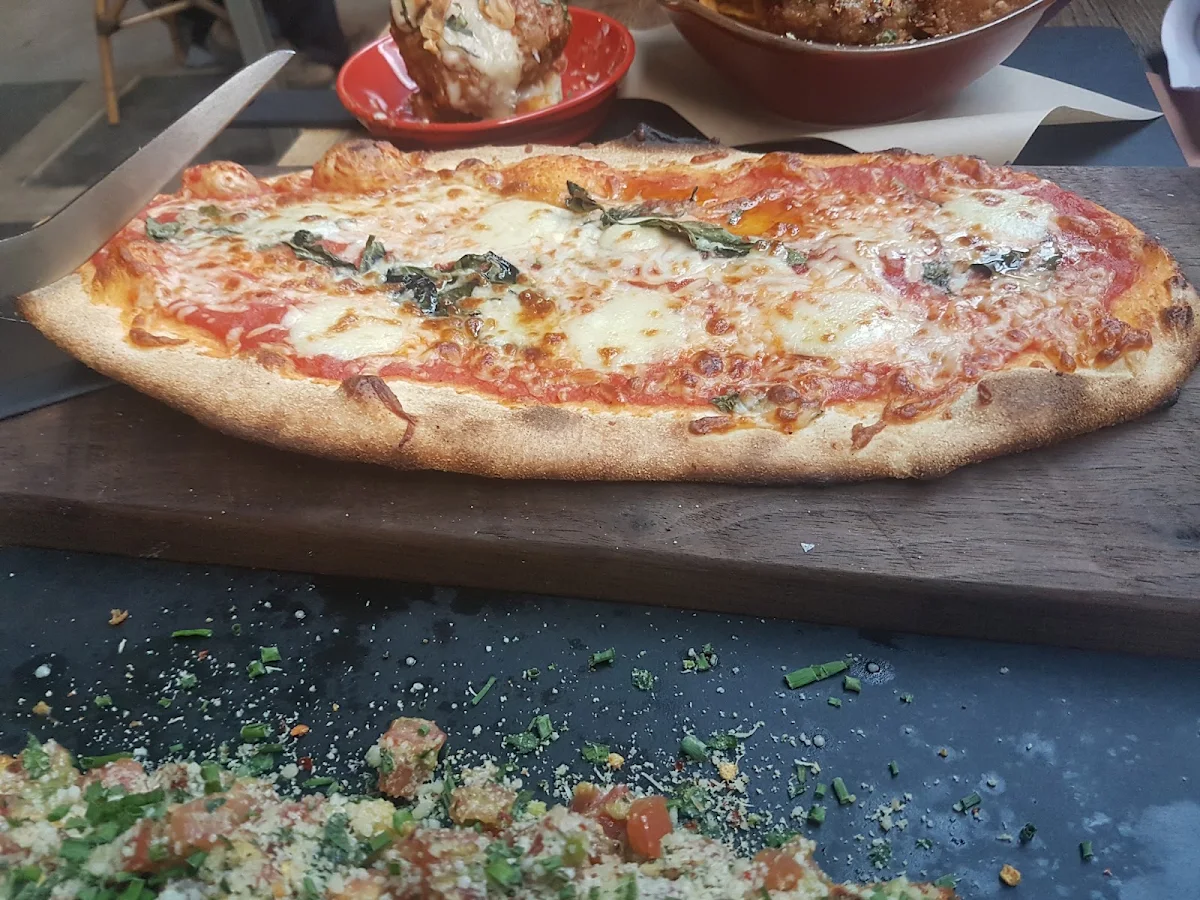 Margarita Pizza