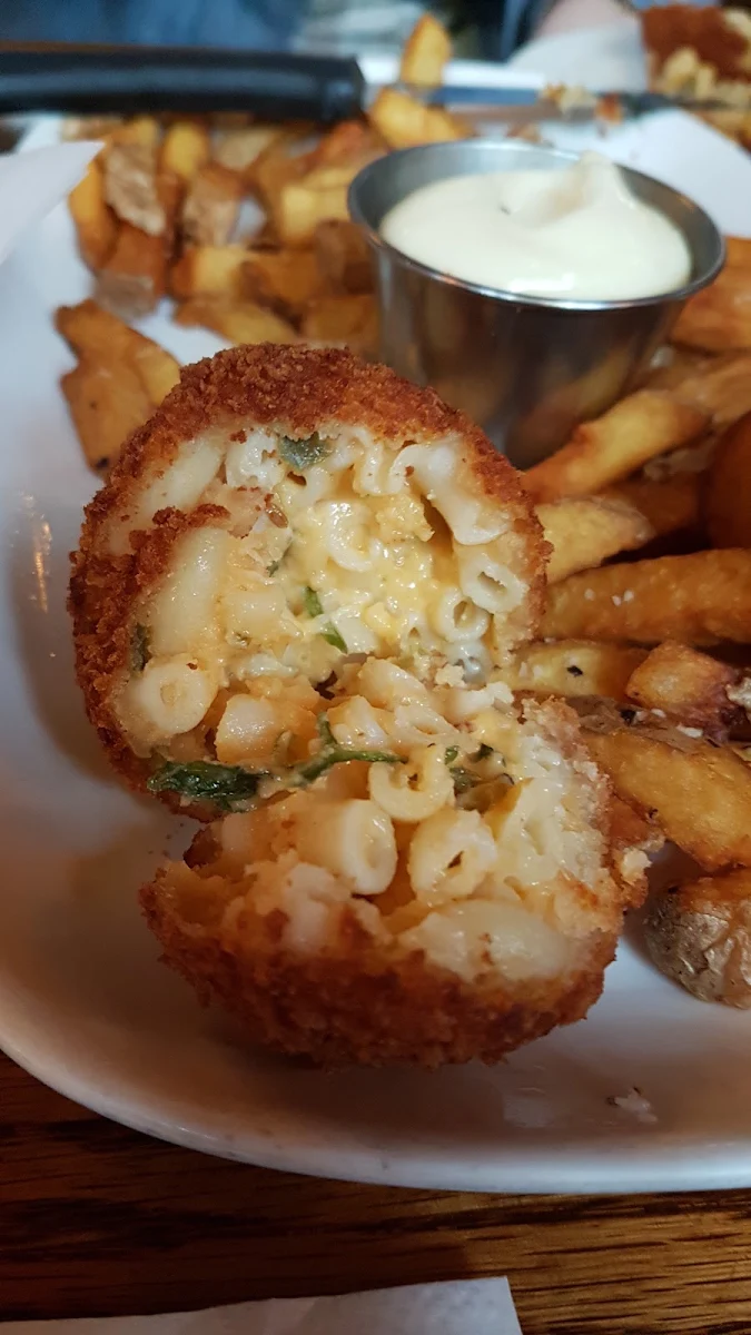 Mac&Cheese Balls