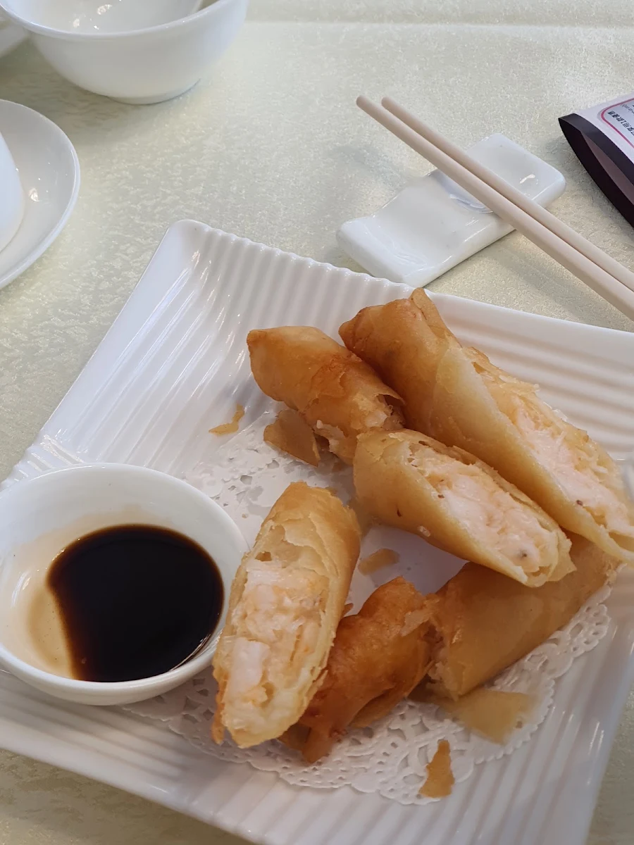 Deep Fried Shrimp Spring Rolls