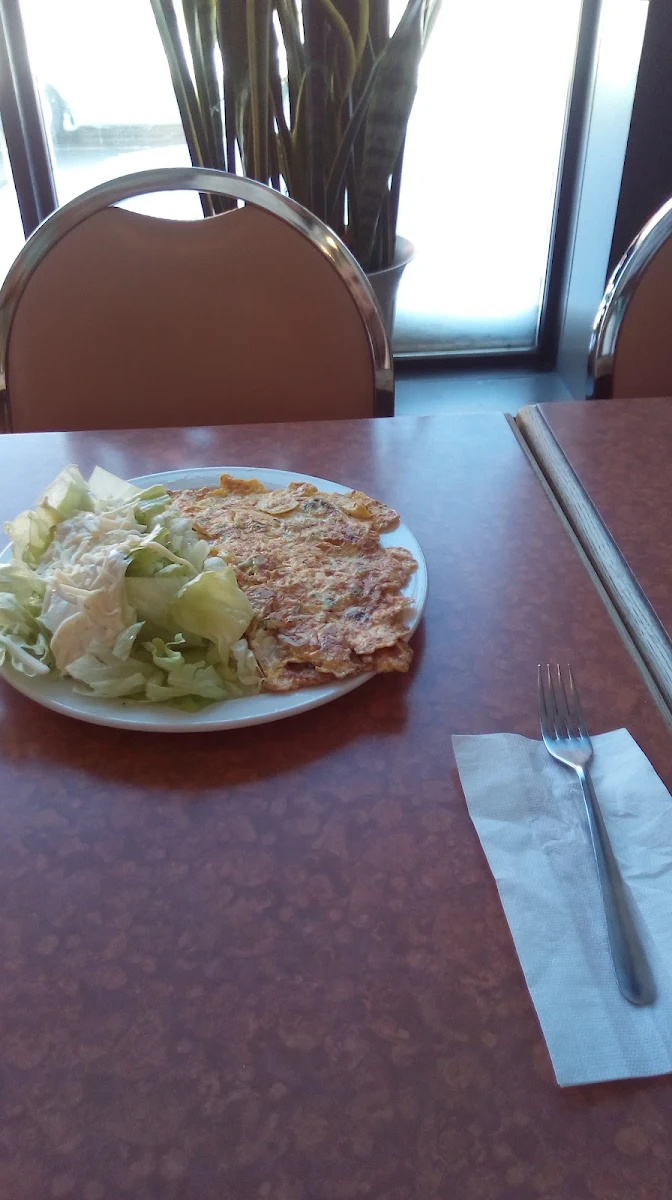 Veggie Omelet w Salad