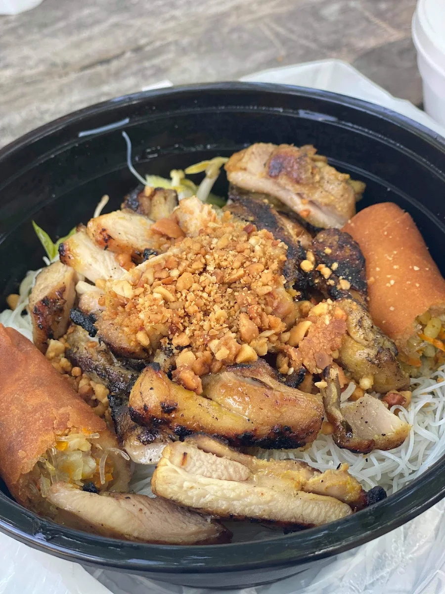 Salade de Poulet Grillé