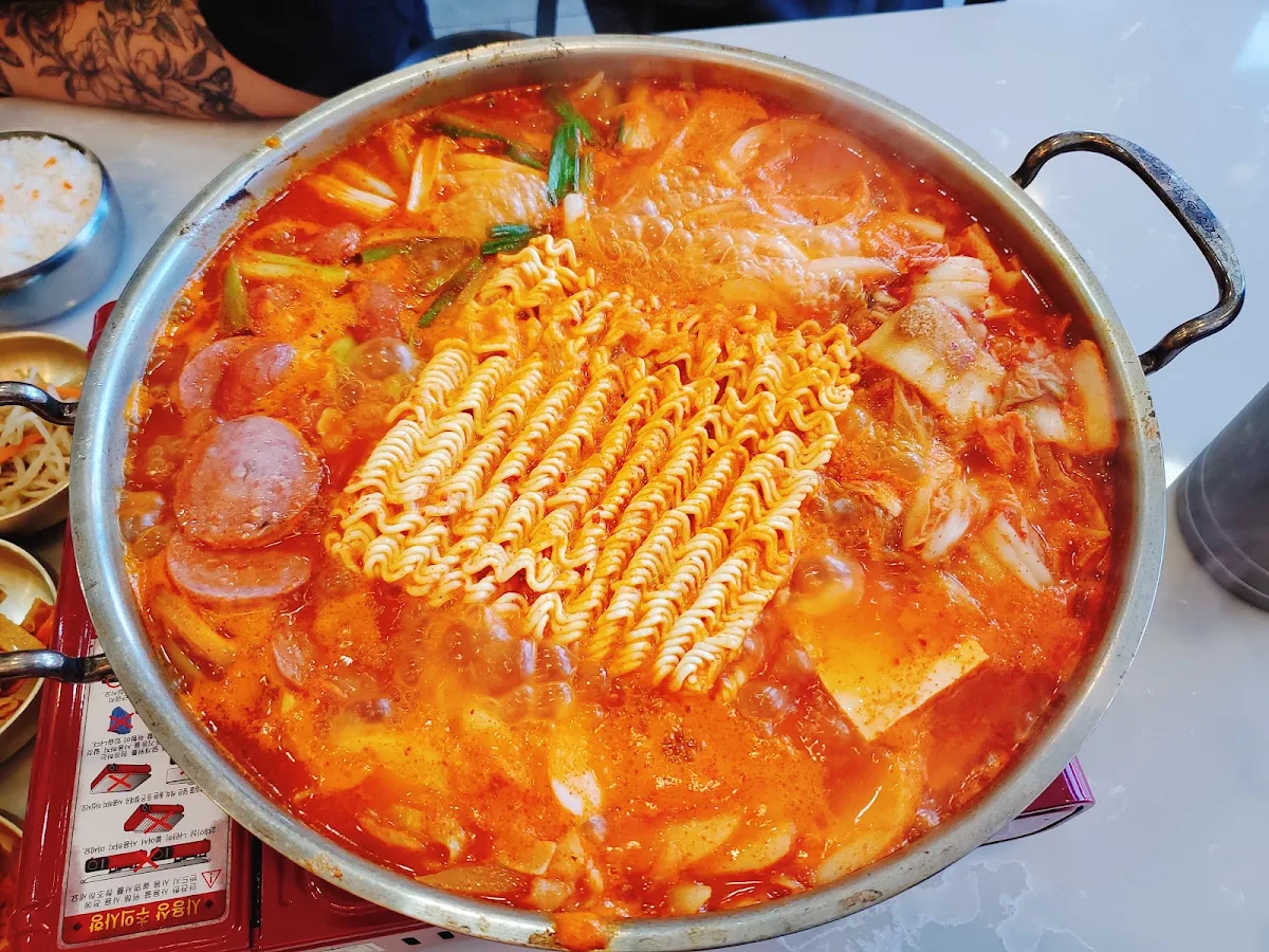 Budae-Jjigae