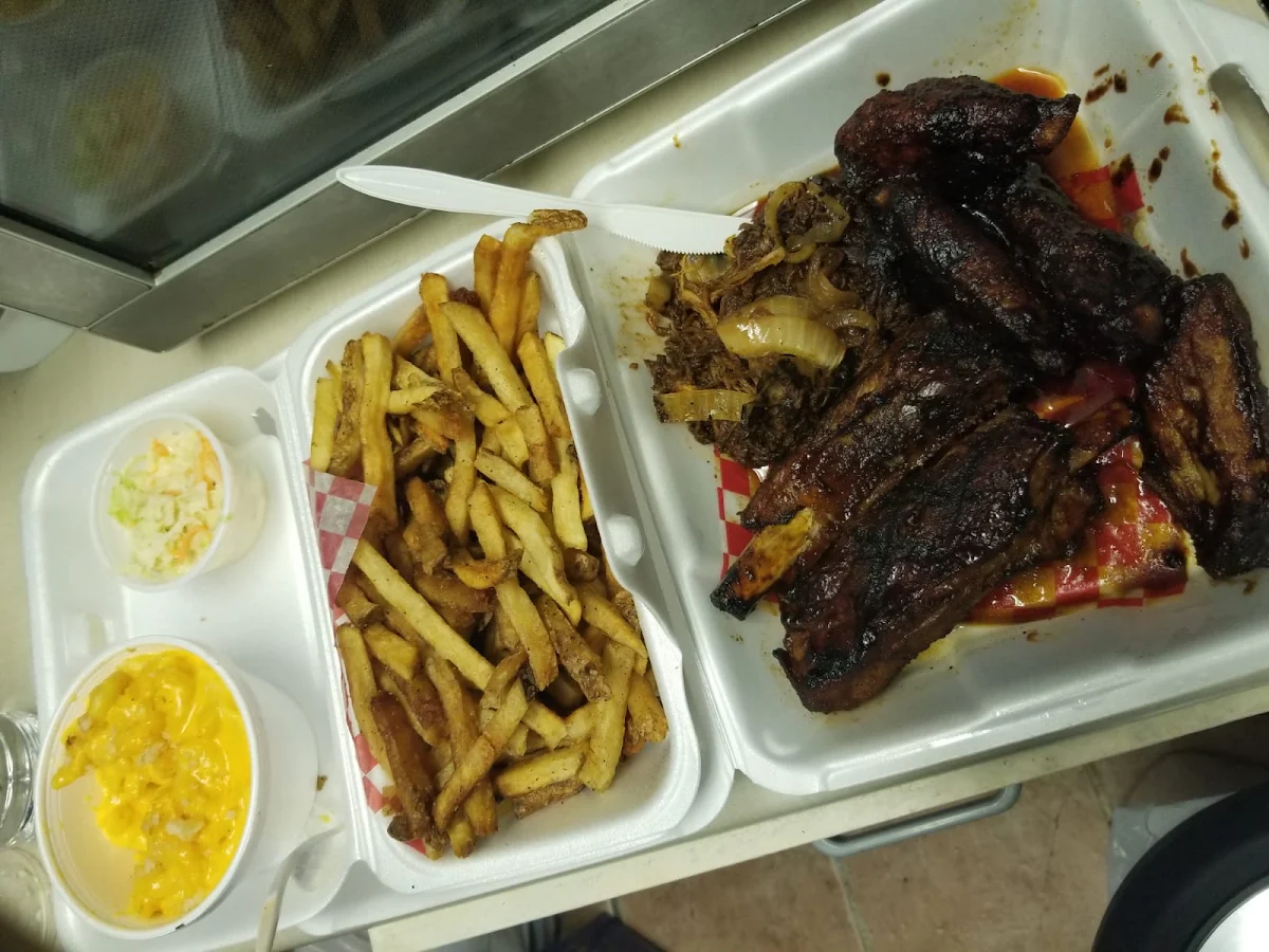 Boneless Rib Sandwich Wilfries