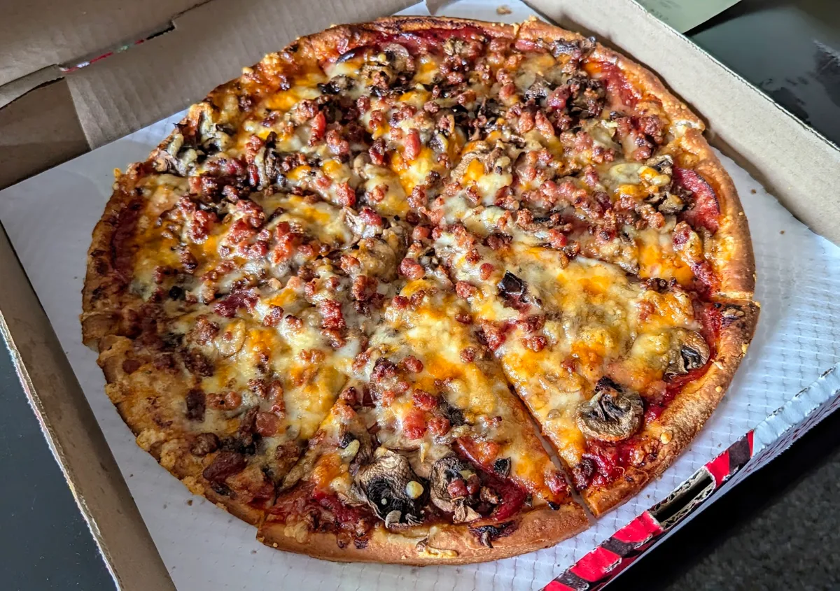 Canadian Pizza