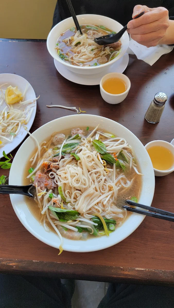 Pho DAC Biet