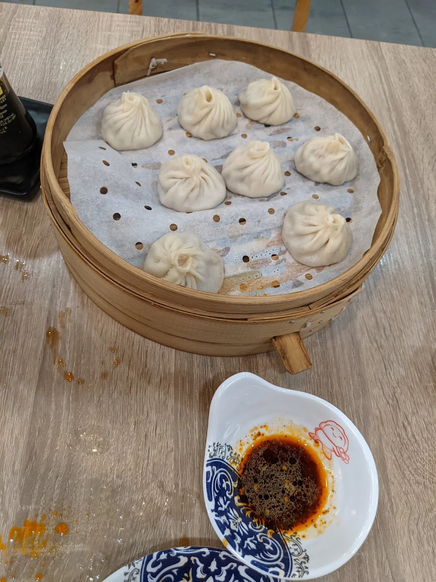 Black Sesame Xiao Long Bao Contains Peanuts 2pcs 40 Sesame Noir Xiao Long Bao 2mrx