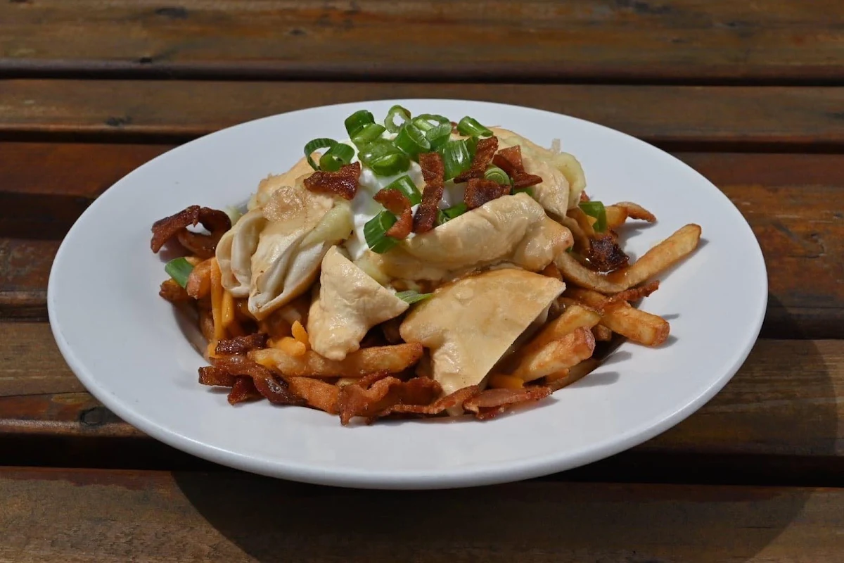 Classic Poutine