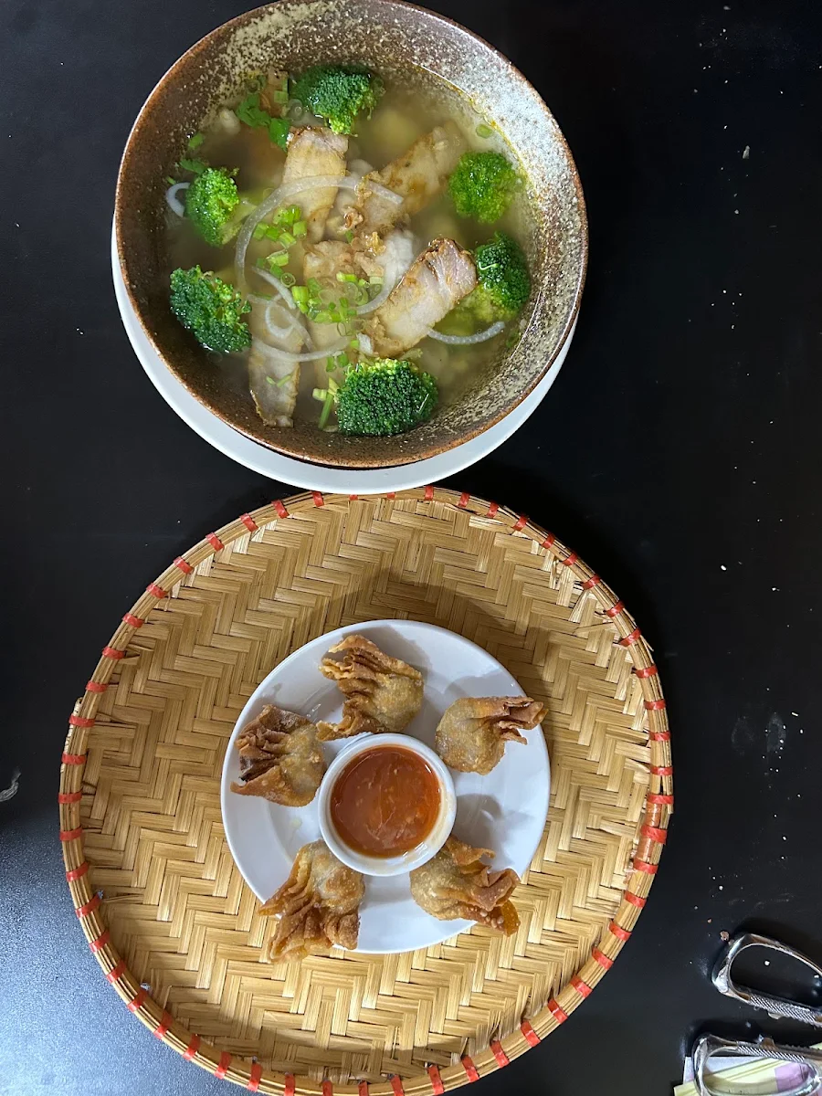 Wontons Soup