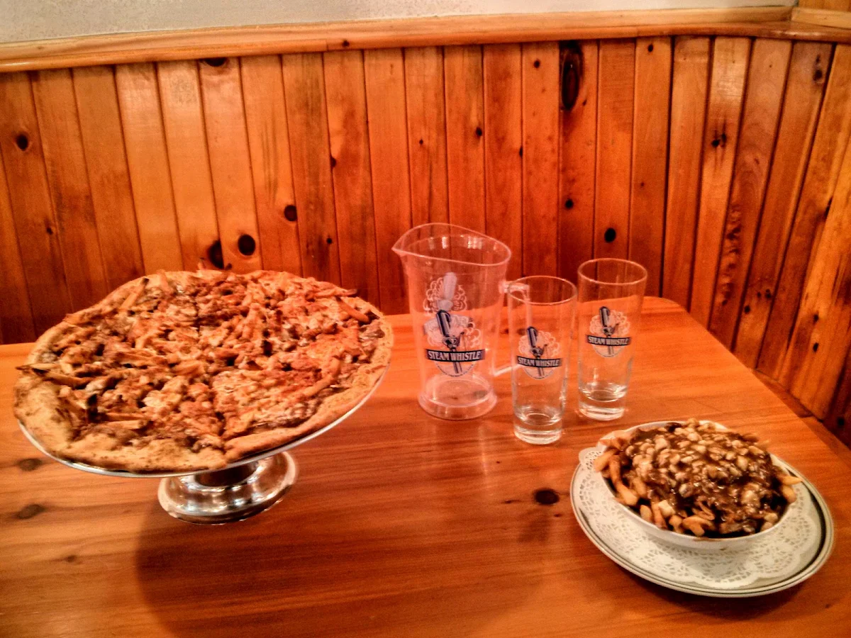 Pulled Pork Poutine, Marble Lake Lodge - Home Of The Hungry Moose Restaurant and WSC Survival School