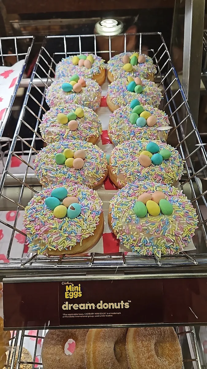 Donuts, Tim Hortons
