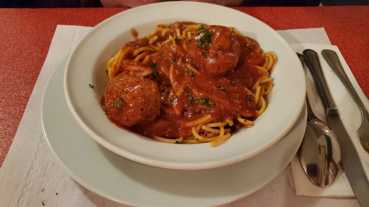 Spaghetti Bolognese with Meat Sauce