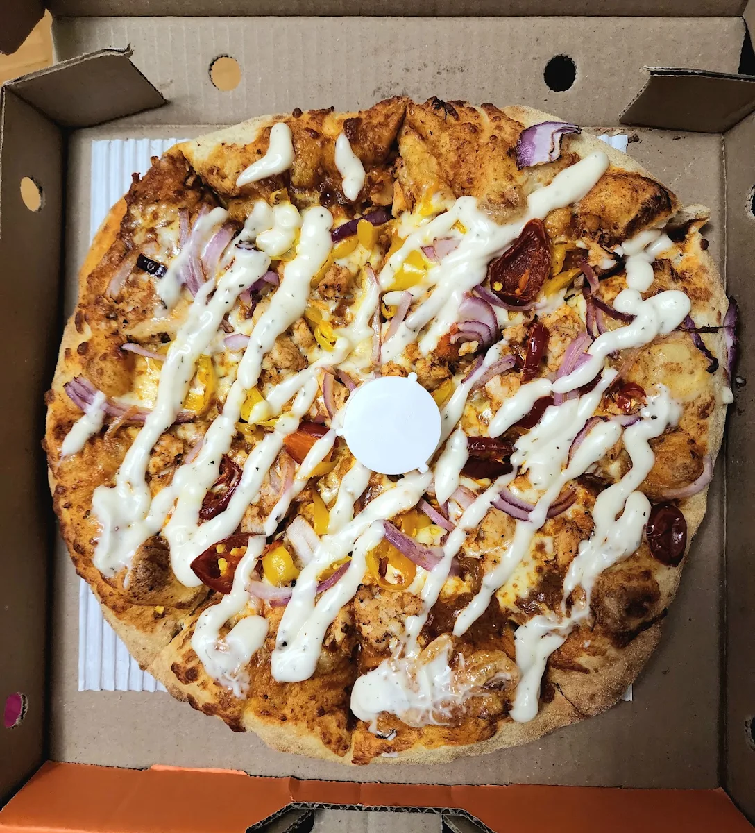 Butter Chicken Pizza