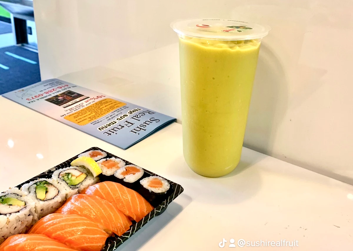 Spes Mango Avocado Roll