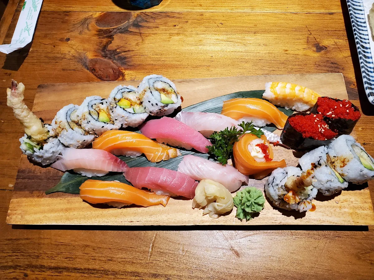 Sushi & Sashimi