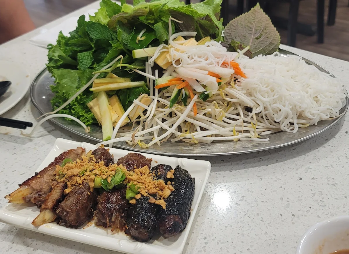 Bún Bò Nướng