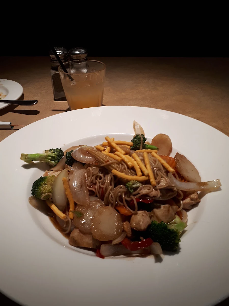 Asian Chicken Noodle Stir Fry