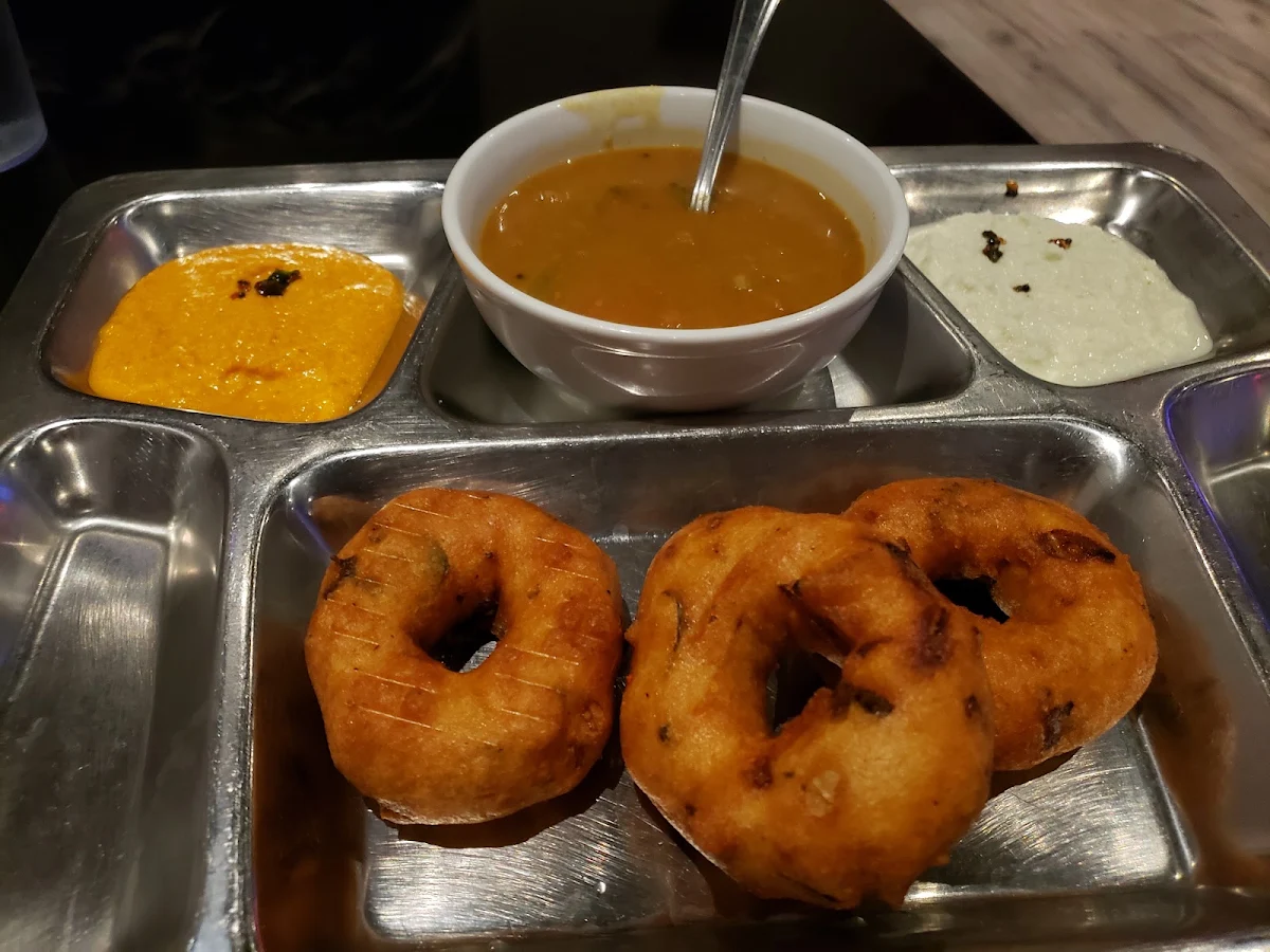 Medhu Vada