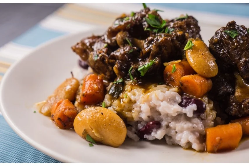 Rice & Peas with Oxtail