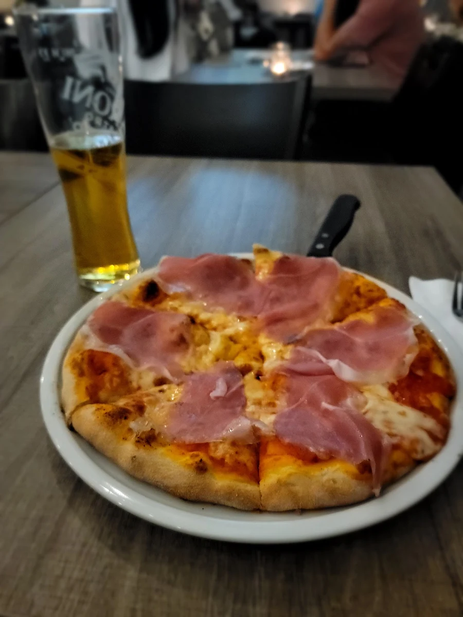 Margherita Pizza Prosciutto Crudo