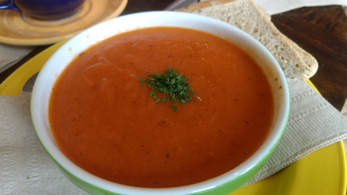 Tomato Basil Soup