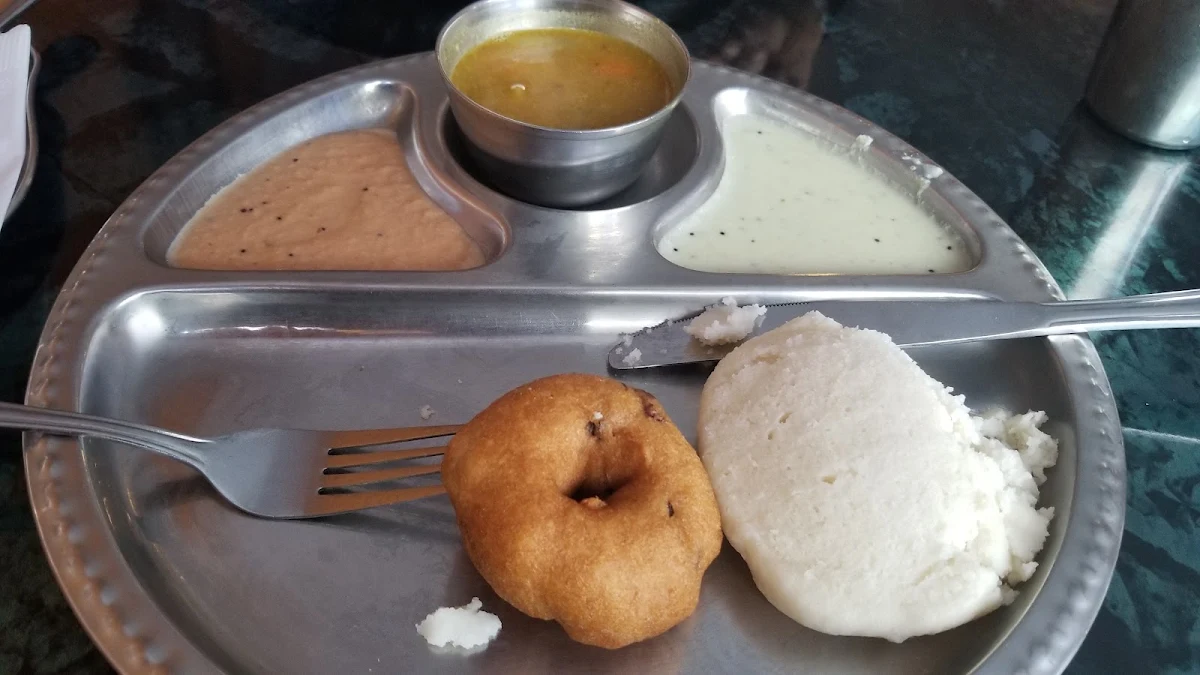 Idli and Medu Vada Sambhar