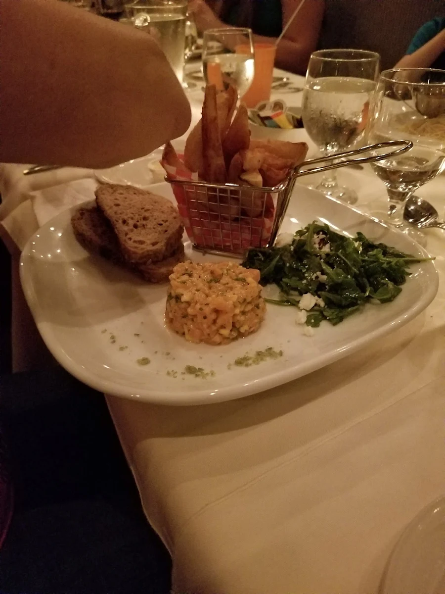 Salmon Tartare