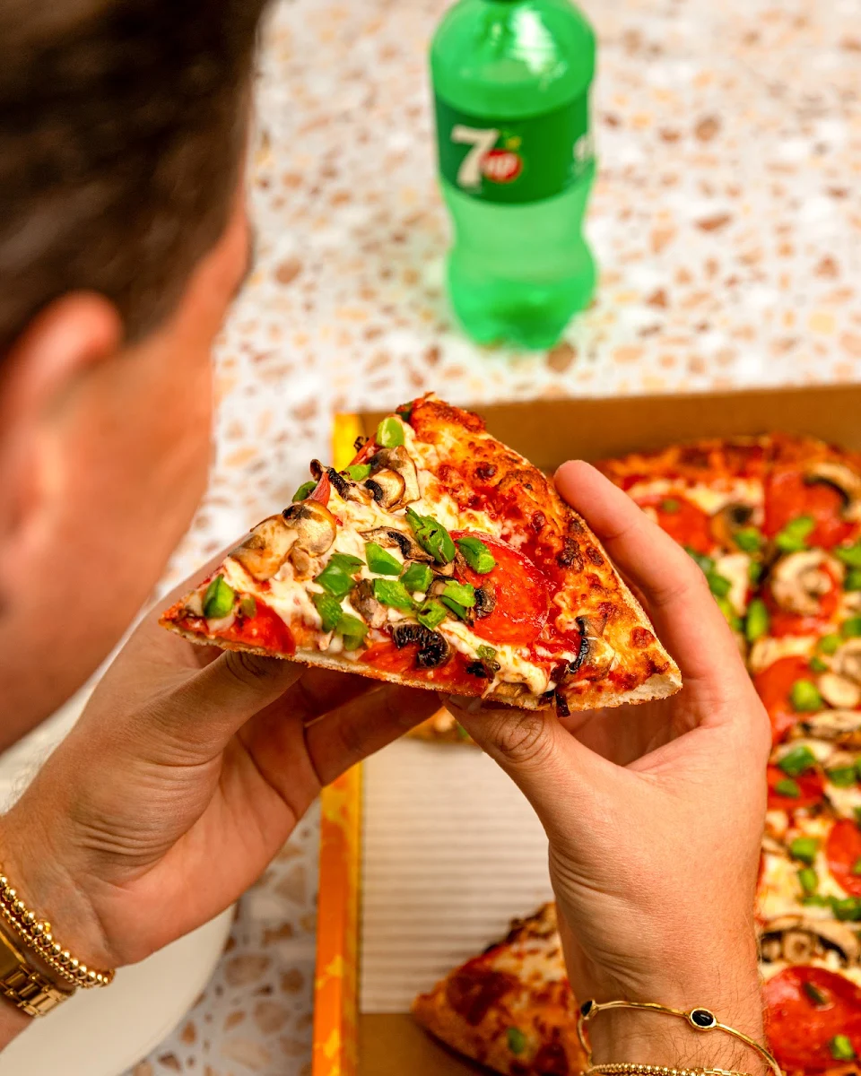 Highlights, Gino's Pizza