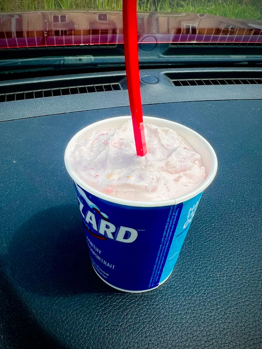 Strawberry Cheesecake Blizzard Treat